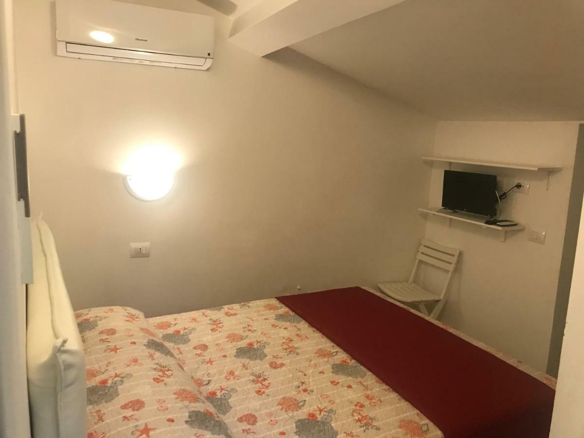 Guest House Montenegro La Spezia Luaran gambar
